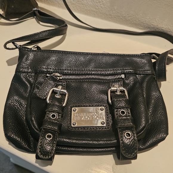 Kenneth Cole crossbody purse - Picture 1 of 3